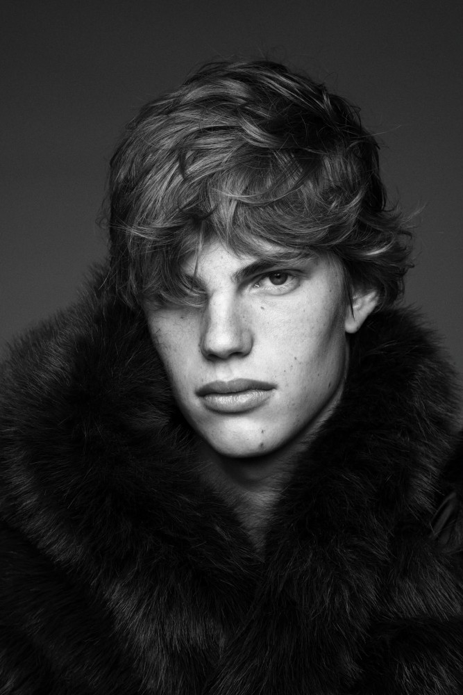 GAVRIEL MOORE